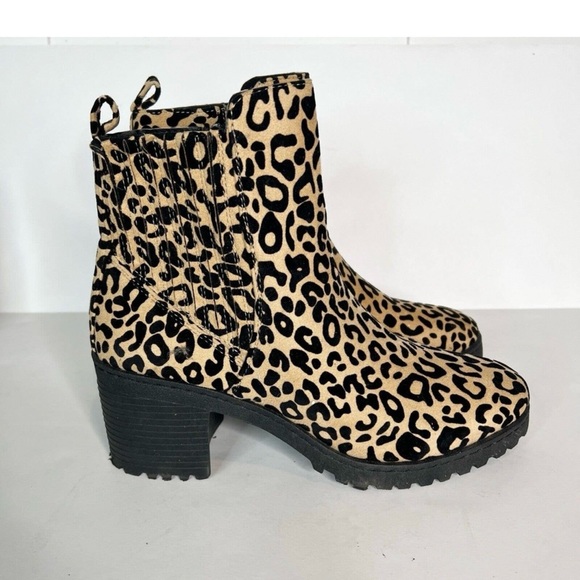 Qupid Leopard Print Stacked Heel Ankle Zipper Booties Boots Womens 8 - Picture 3 of 6